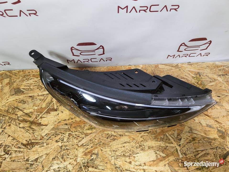 Lampa Prawy Przód Hyundai i30 III Lift 20 FULL Pleszew