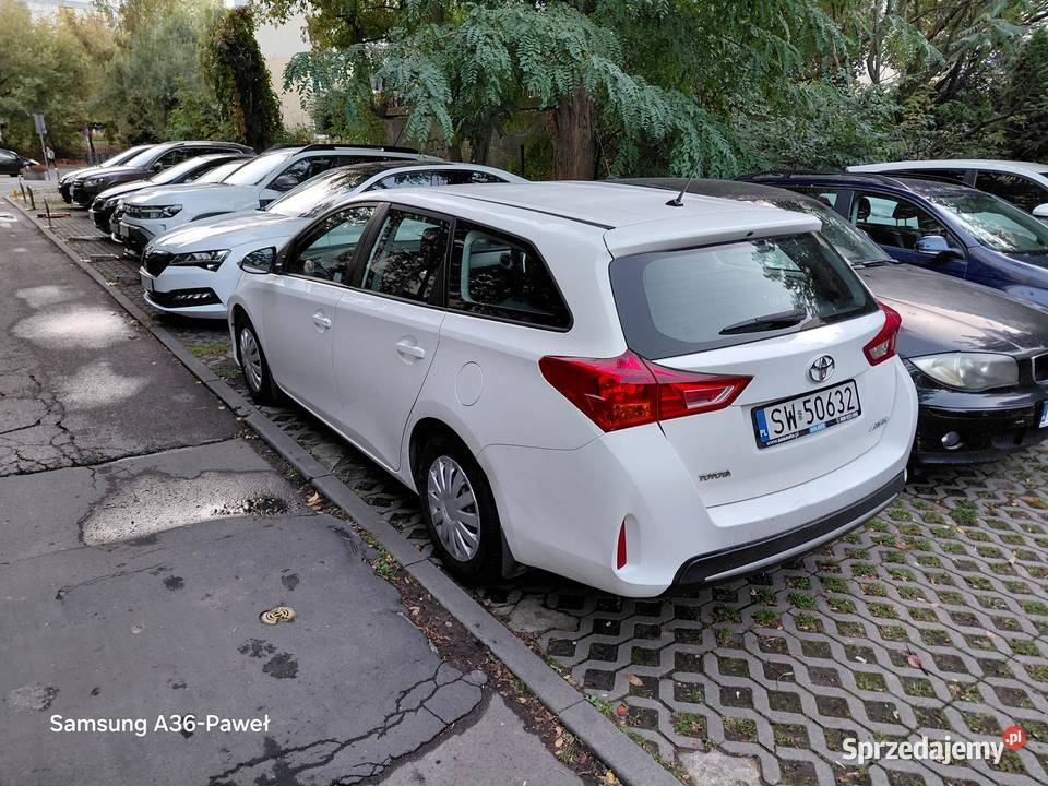 Toyota Auris Kombi 14D do negocjacji Warszawa sprzedam