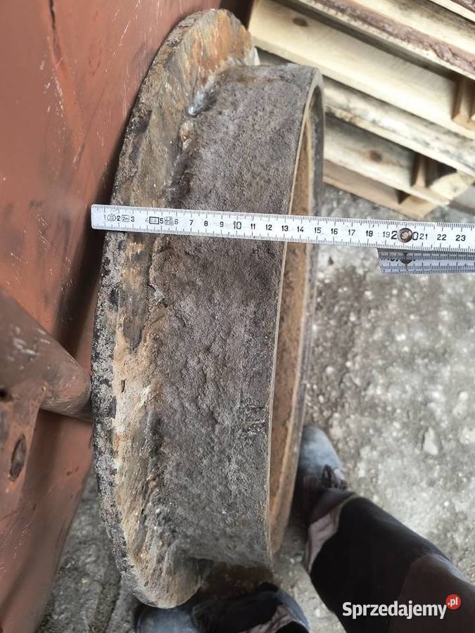 Właz drogowy pokrywa szamba żeliwny mocny Rolnictwo Piła