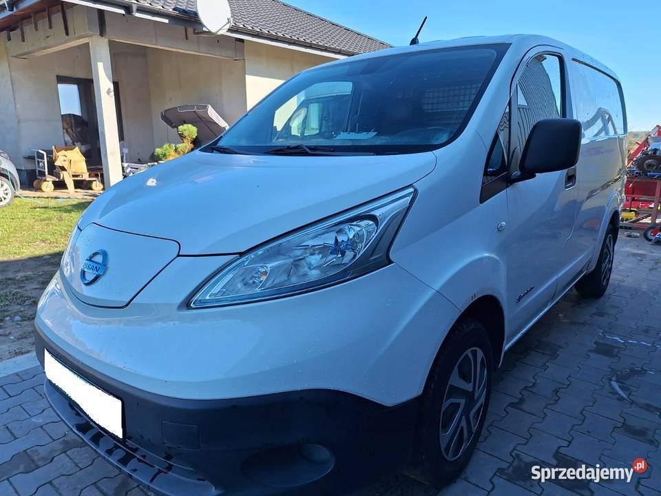 Nissan ENV200 2014r Klima Navi 24 KWh SOH 895 Otwock sprzedam