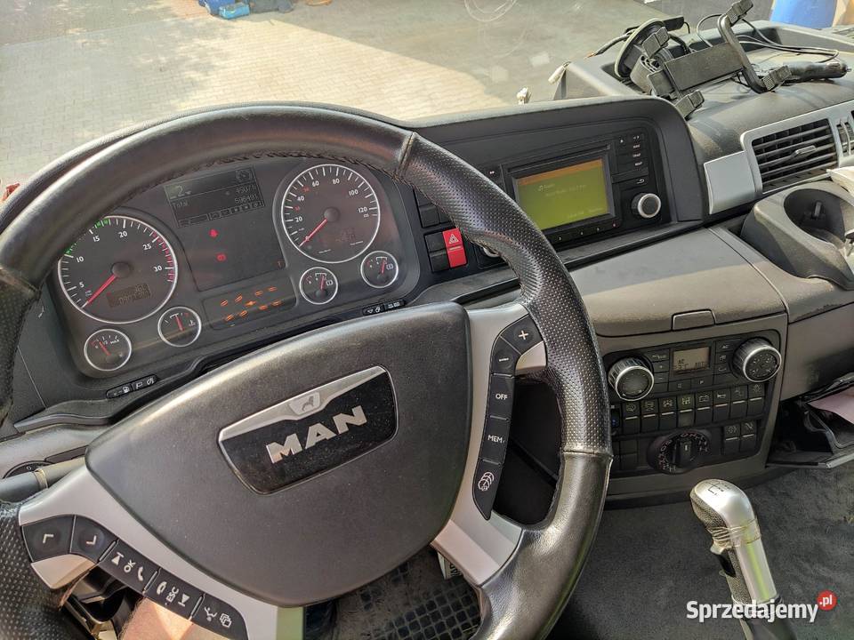Wywrotka 8x8 MAN TGS 41480 niski przebieg Euro 6 elektryczne szyby