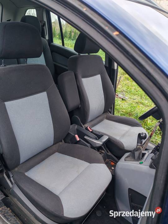 Opel Zafira 19 cdti 2006 4/5 Zemborzyce Tereszyńskie