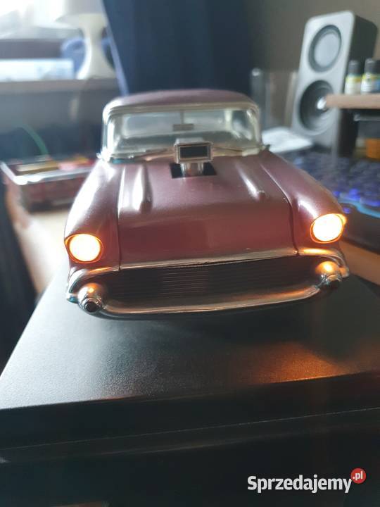 1957 CHEVROLET BEL AIR 118 metalowy światła Modelarstwo Radlin