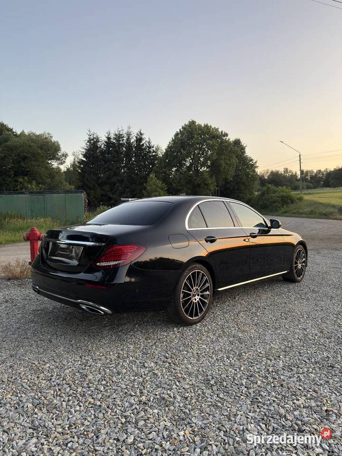 MercedesBenz Klasa E W213 20 Diesel 150 2016 79 kamera cofania Klasa E