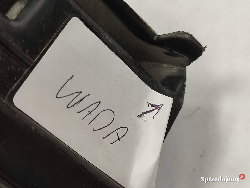 ŚLIZG ZDERZAKA PRAWY TYŁ PORSCHE CAYENNE 1014 osobowe