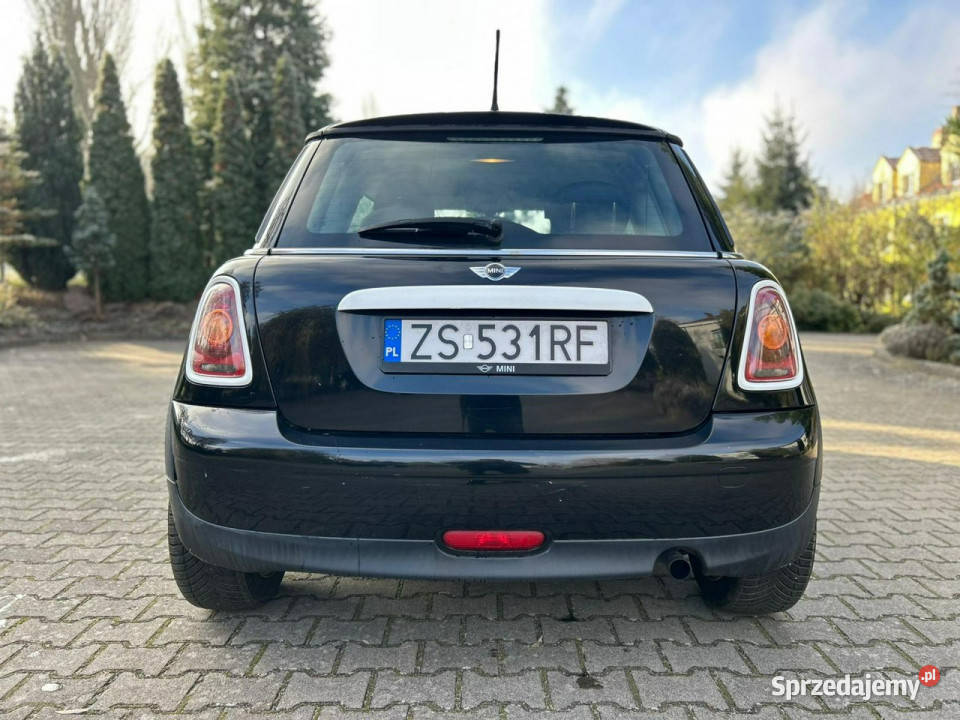 Mini ONE MINI One R56 14 75 Benzyna Klima Manual nieuszkodzony sprzedam