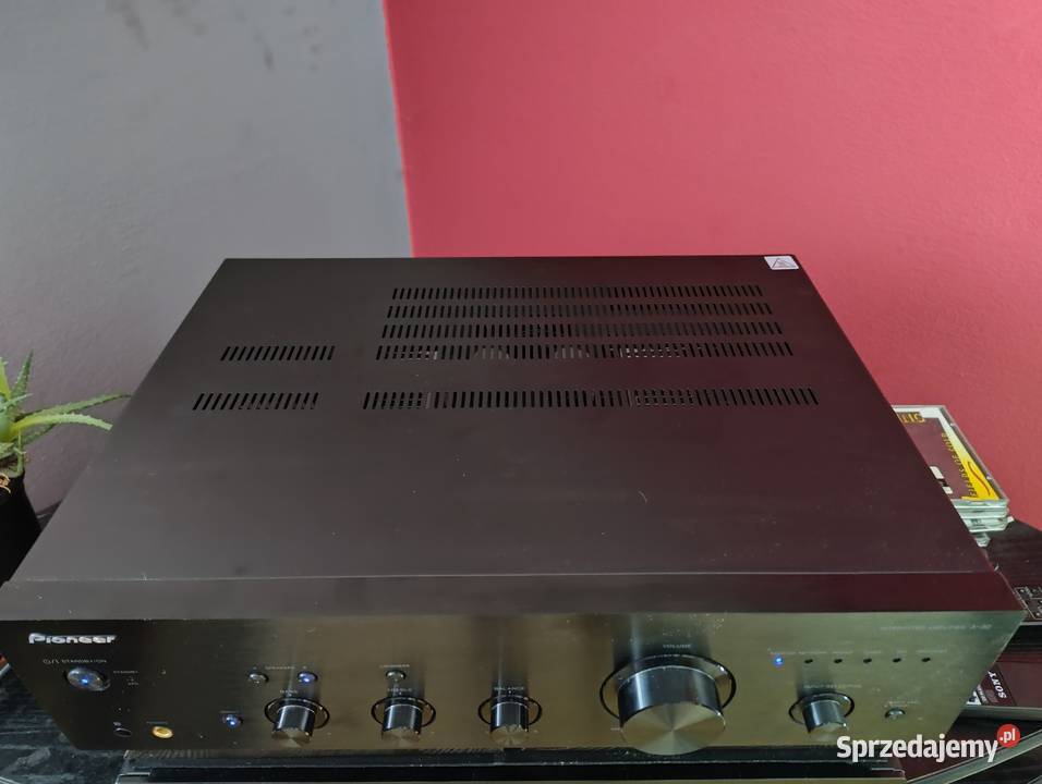 Wzmacniacz Pioneer a 30 k z pilotem sprzedam