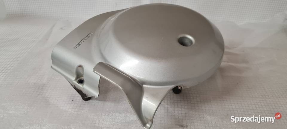 Suzuki Intruder 125 osłona zębatki