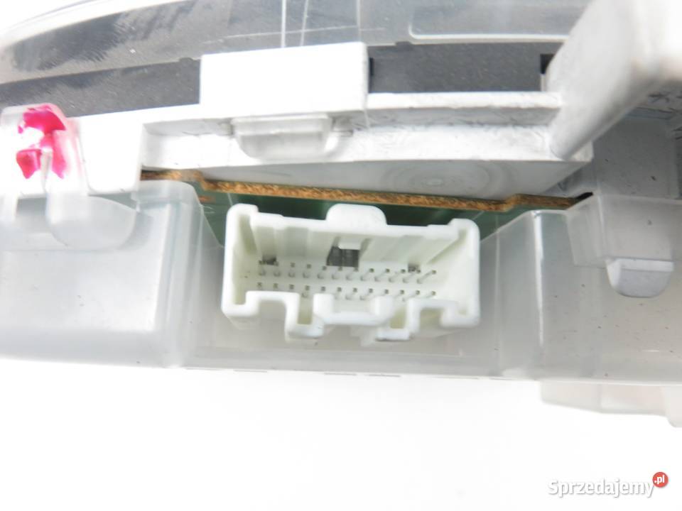 LICZNIK MAZDA 5 CR19 20 MZRCD C23555430 sprzedam