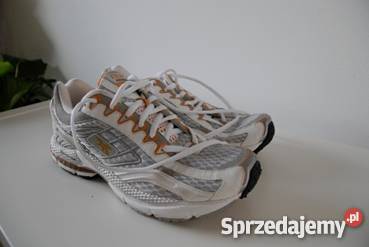 1x używane buty sportowe do biegania firmy Rozmiar 39,5 śląskie Tychy
