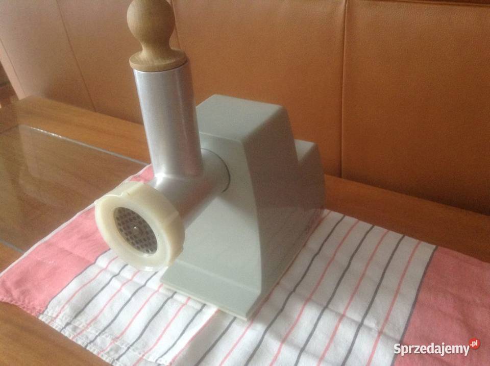 Maszynka elektryczna do mielenia mięsa JAGA Opole