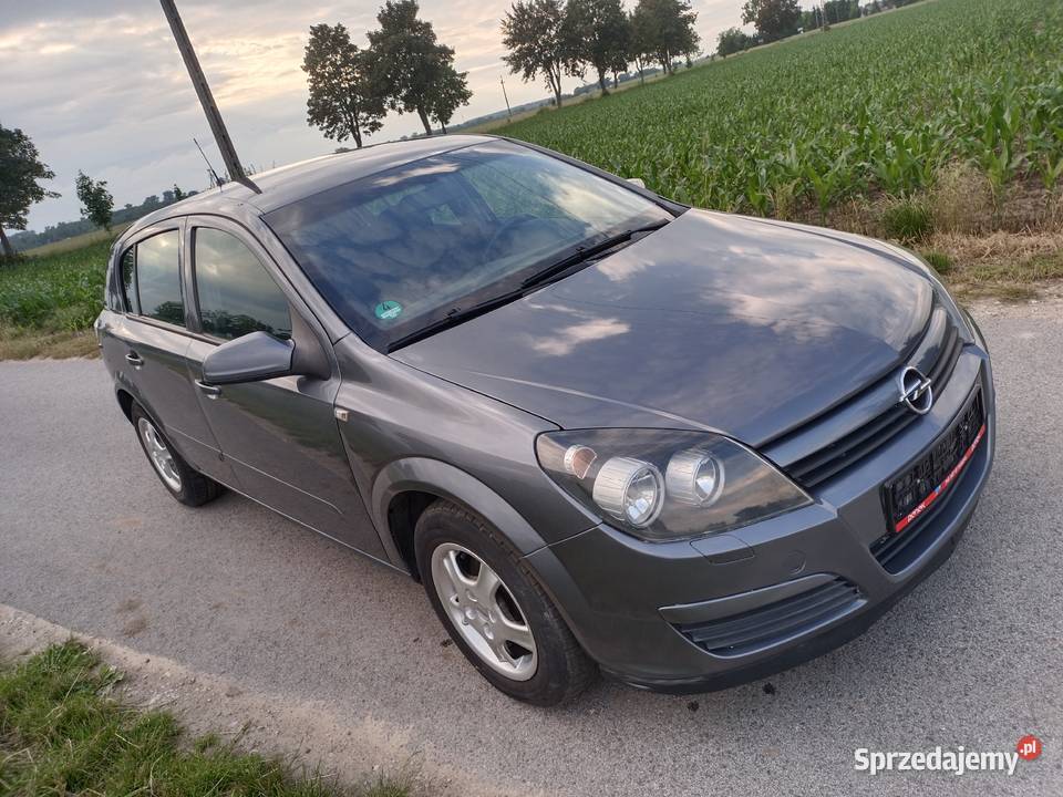 Astra H sprowadzona Rok produkcji 2004 Astra wielkopolskie Kłecko