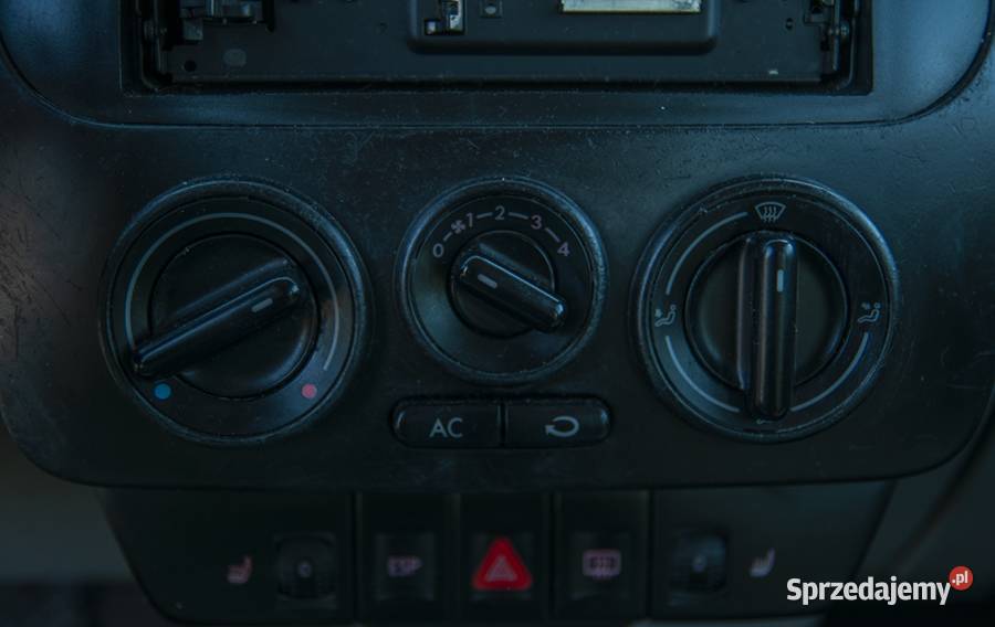 Volkswagen NewBettle 16 102 Klima Pod fotele mazowieckie Warszawa