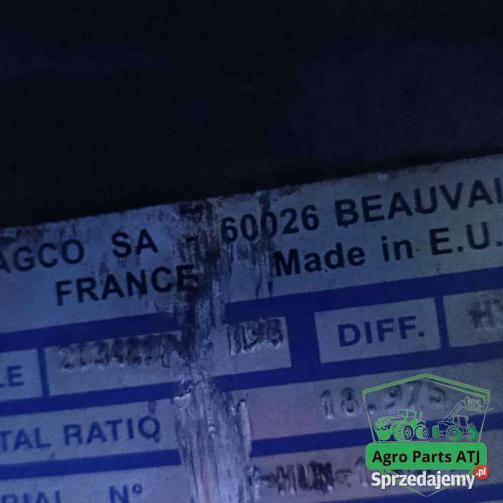 Przednia Oś 720520 3765753R1 3765753M1 Massey Ciechanowiec