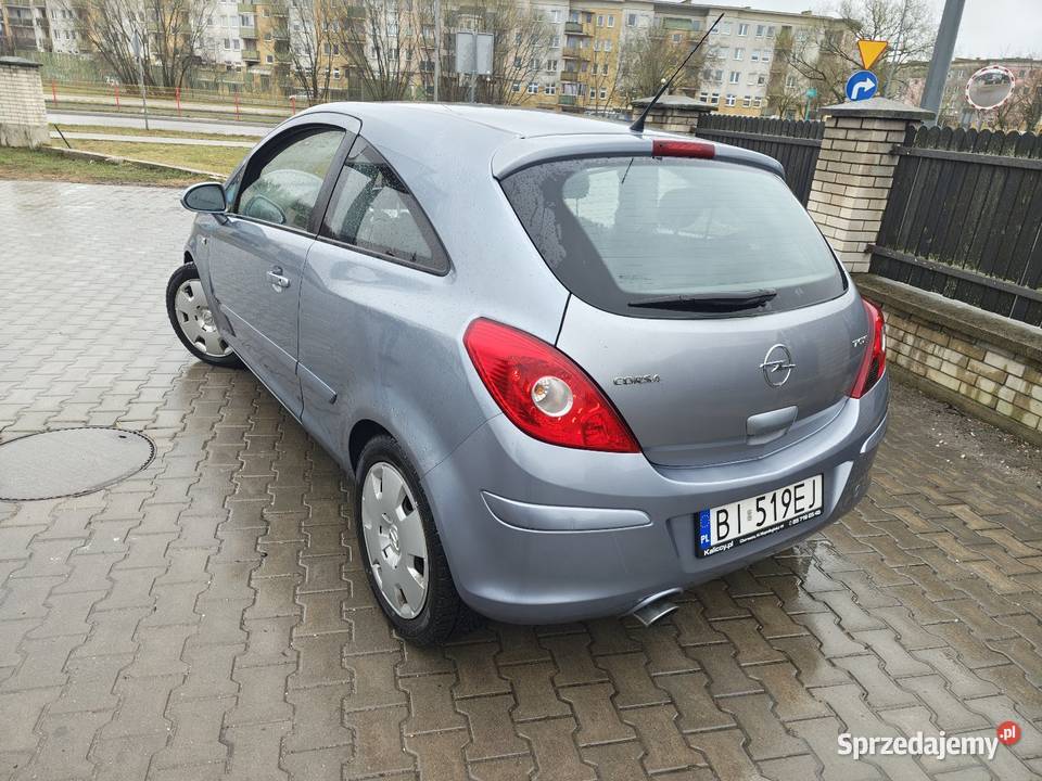 Do sprzedania Opel Corsa 17 dizel 2007r kupiony w Polsce Białystok sprzedam