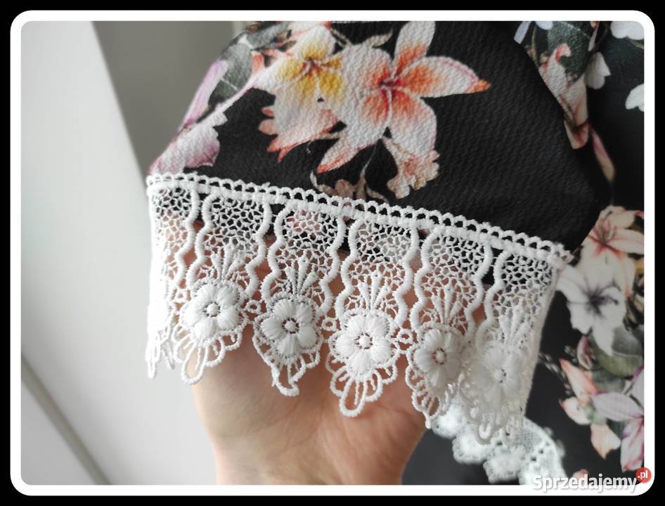 Crop top bluzka z koronką hiszpanka 42 XL kwiaty Płock