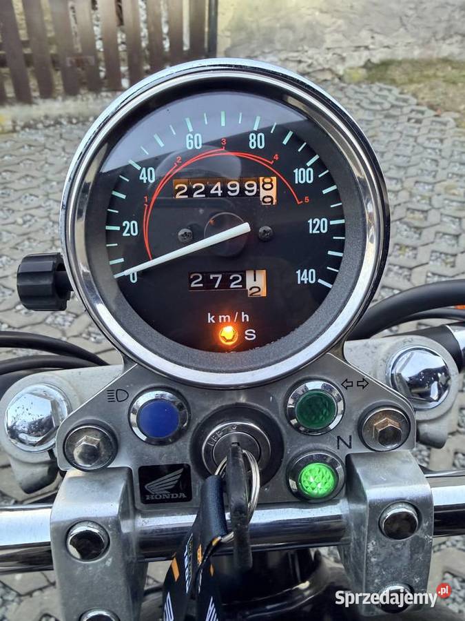Honda Rebel 125 cała w oryginale nieuszkodzony świętokrzyskie