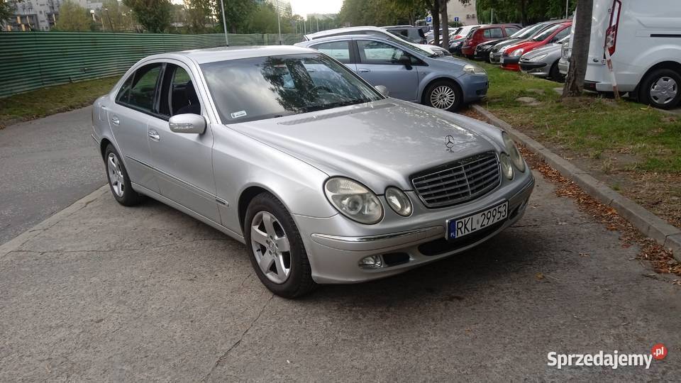 MERCEDES BENZ E270 CDI