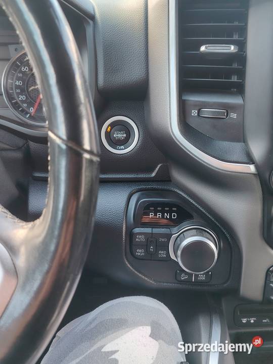 Ram 1500 57 HEMI 2019 Złotów sprzedam