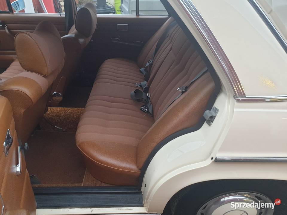 Mercedes w115 220 diesel 1973r Kartuzy
