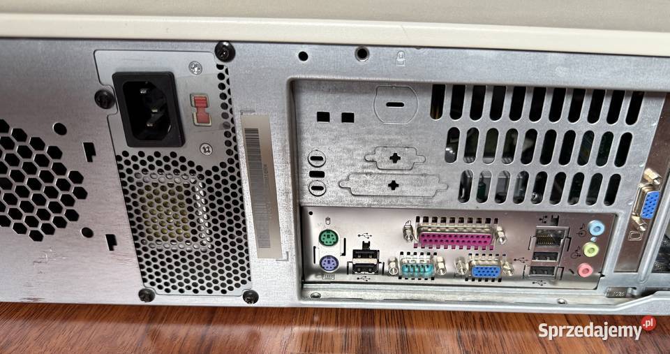 zestaw retro IBM Netvista Pentium 4 osprzęt sprzedam