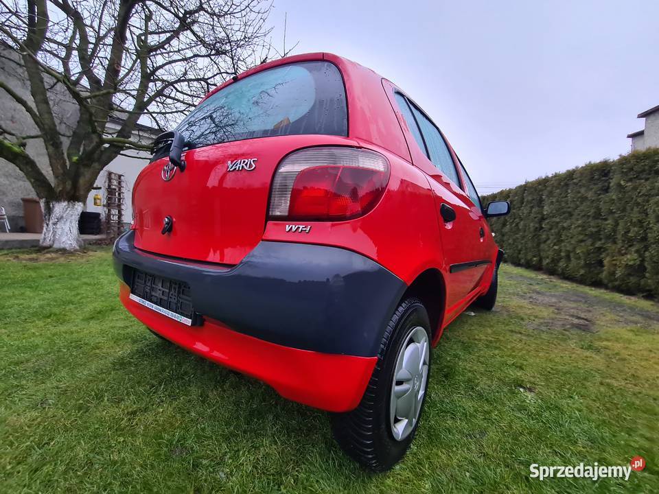 Toyota Yaris 1 10 części elementy blacharskie Gliwice