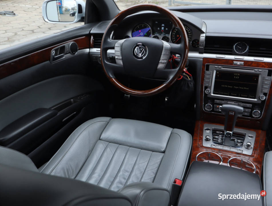 VW Phaeton 42 V8 nawigacja Łódź sprzedam