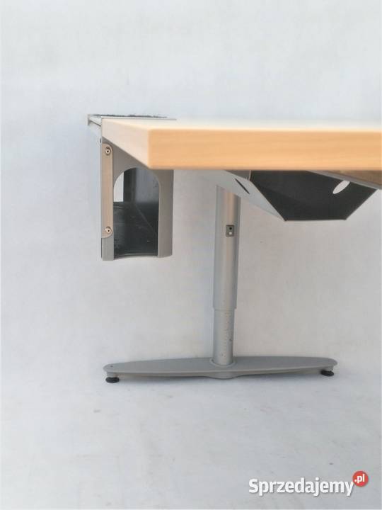 biurko Kinnarps 16080 seria T klon