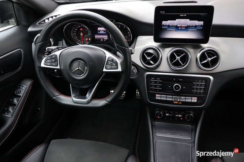Mercedes GLA GLA 200 wielofunkcyjna kierownica Zabrze