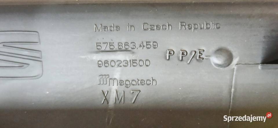 SEAT ATECA OSŁONA BAGAŻNIKA PASA TYŁ 575863459