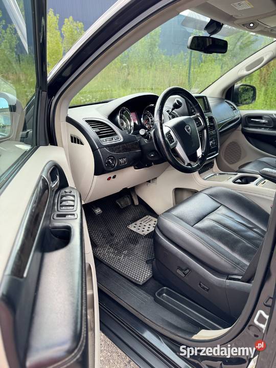 Lancia Voyager 28 Multijet 16v Platinum 2800cm3 Voyager Łódź