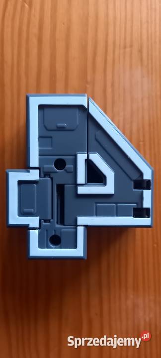 Gra zręcznościowa układanka czwórka