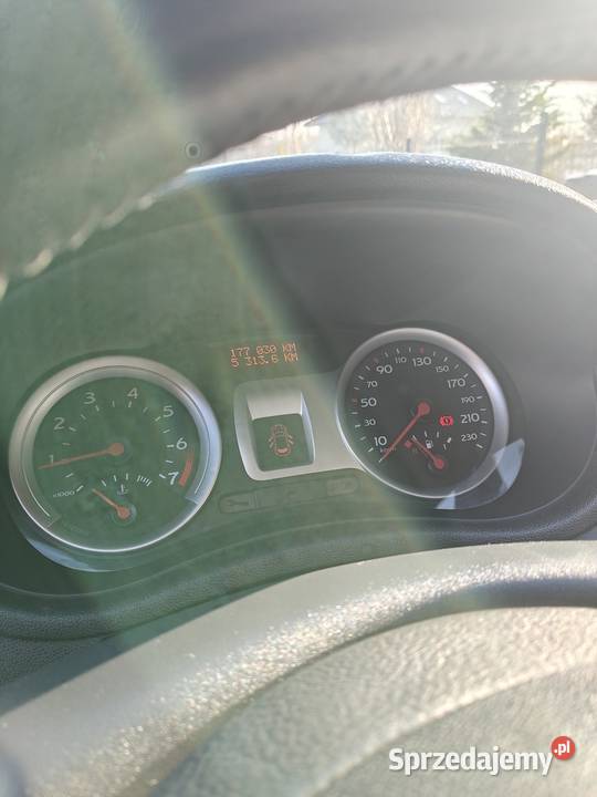 Renault Clio 3 Klimatyzja mały przebieg kurtyny powietrzne Bibice