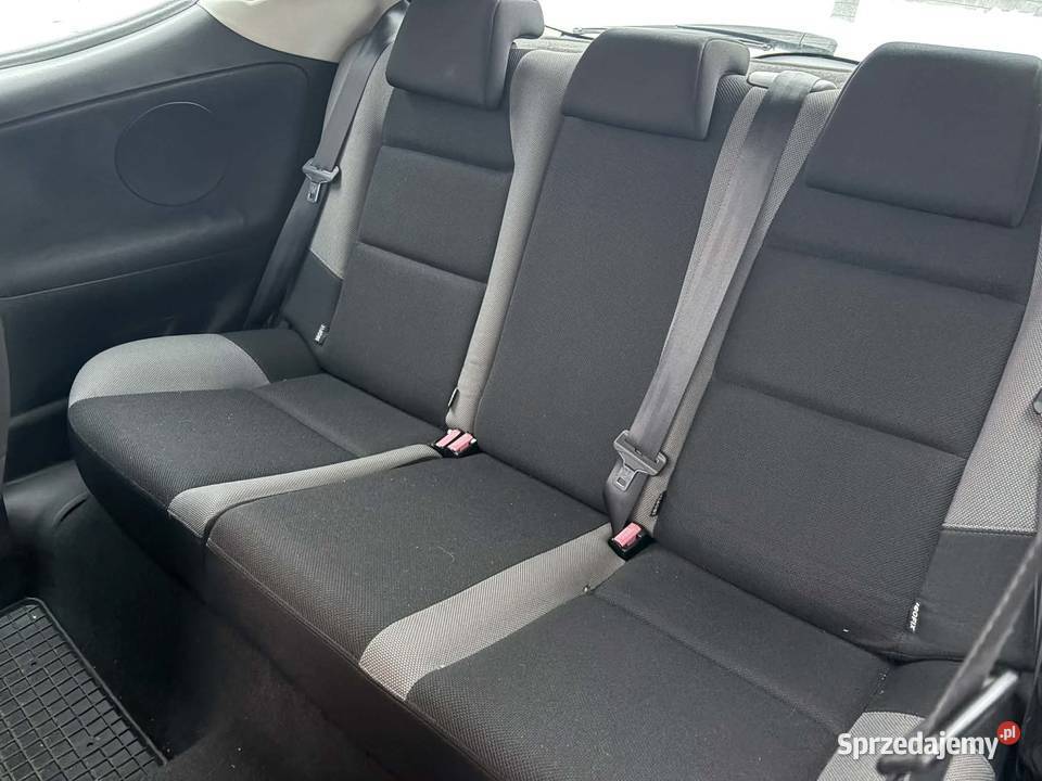 Peugeot 207 14 VTi 95 Urban Move światła przeciwmgielne Hucisko