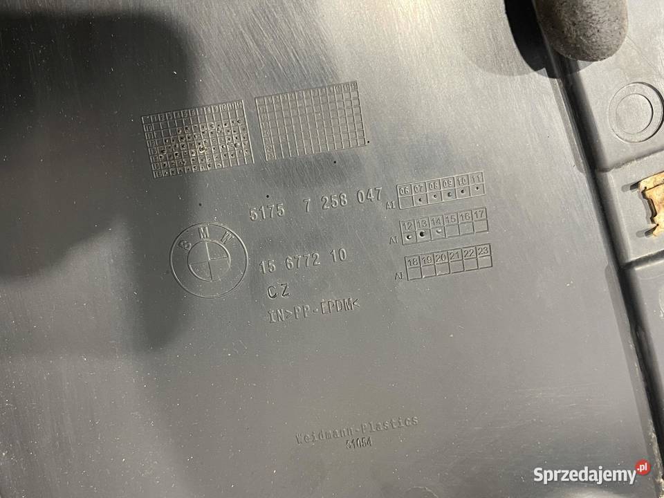 BMW F30 F31 F80 OSŁONA MASKOWNICA PODWOZIA TYLNA osobowe Części samochodowe dolnośląskie