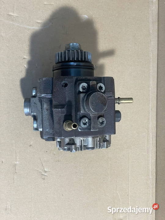 POMPA WTRYSKOWA 0445010205 8200950493 RENAULT osobowe Barwałd Dolny