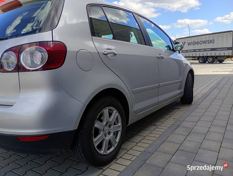 Volkswagen Golf Plus 2005 16 FSI 116 OC i PT do Szczurowa