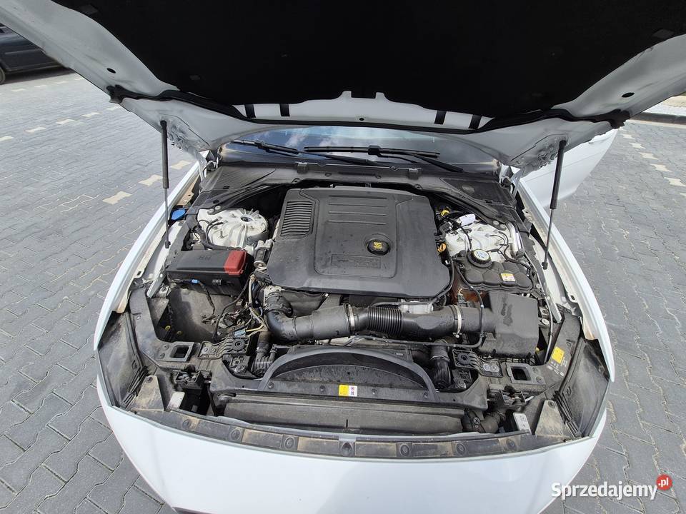 Syndyk sprzeda JAGUAR XE 20 Diesel MR20 E6 automatyczna
