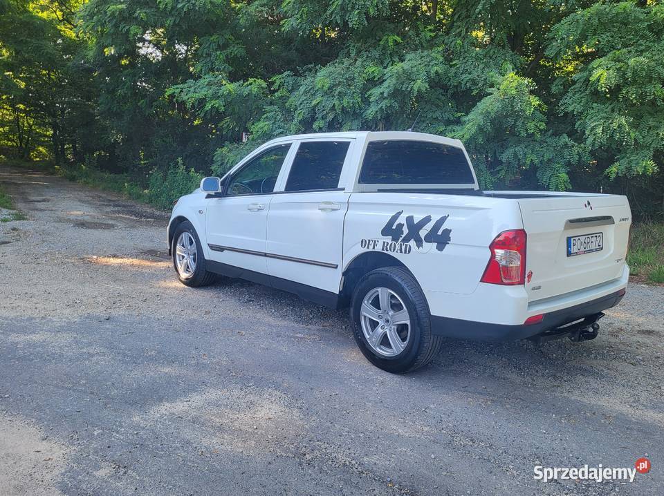 Piękny pick up ssangyong action sport 175000km Miękinia