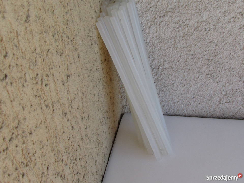 Klej do pistoletu w laskach biały 7 mm 20 Olecko