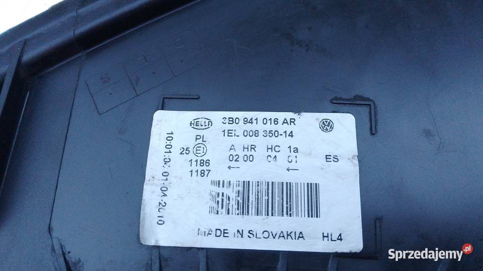 Reflektor lampa przód prawa VW Passat B5 FL osobowe zachodniopomorskie Koszalin