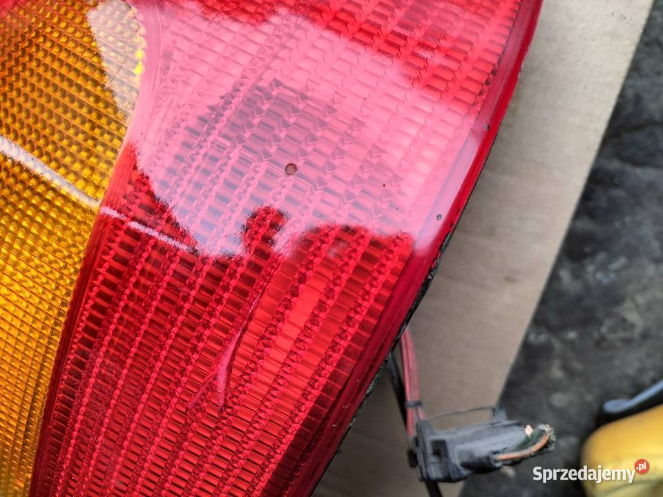 LAMPA TYŁ TYLNA PRAWA FORD MONDEO MK2 MK 2 lampy tylne Oświetlenie