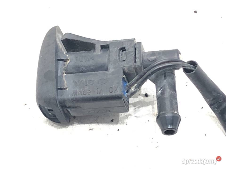 DYSZA SPRYSKIWACZA PRAWA BMW E83 0311 7110851 podkarpackie