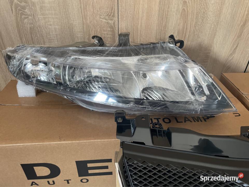 Honda Civic UFO VIII reflektor atrapa2007 osobowe sprzedam