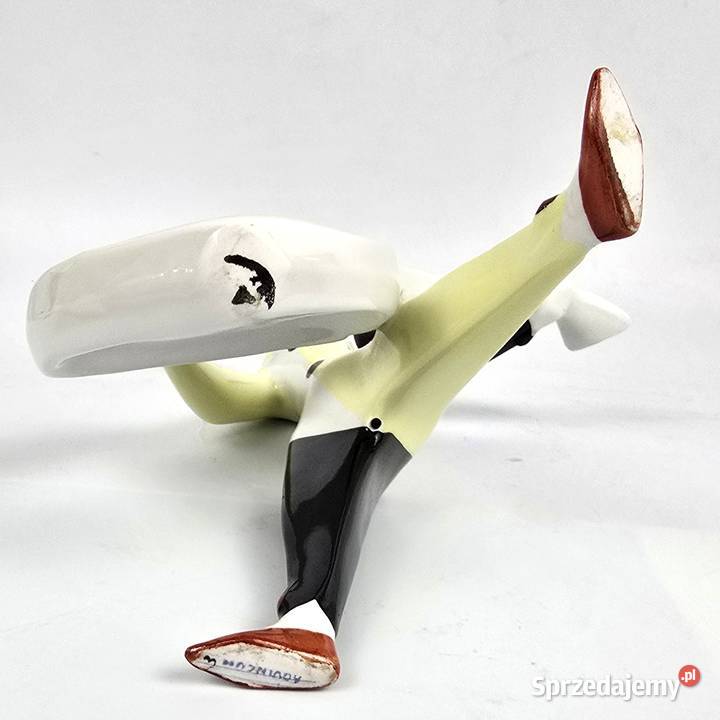 Klaun z gitarą Art Deco Jen Hanzly Aquincum mazowieckie Pomiechówek