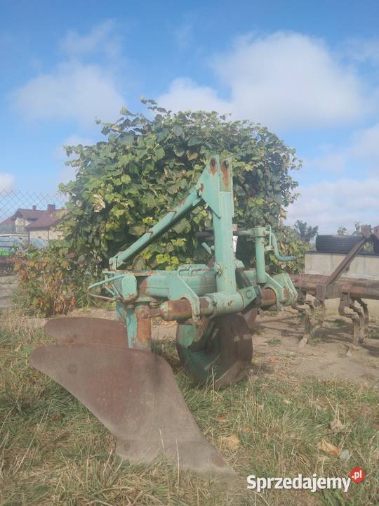 Sprzedam pług 2 skibowy Piotrów