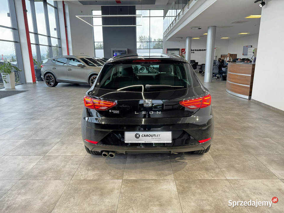 Seat Leon Xcellence 15TSI 130 M6 2019 r salon Rok produkcji 2019 małopolskie