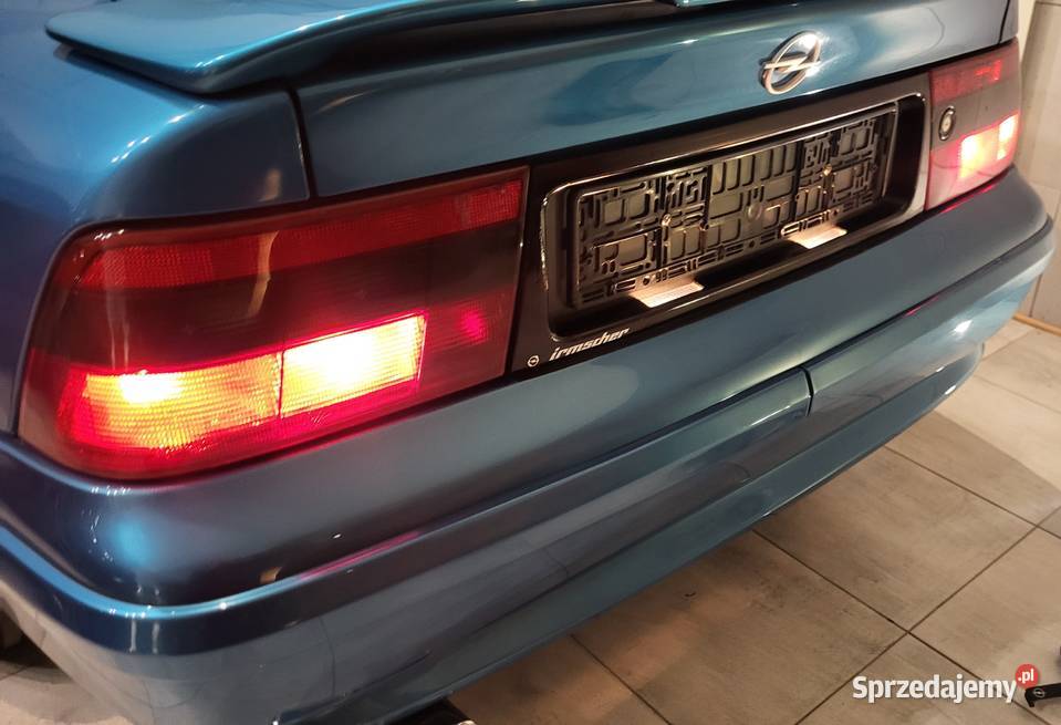 Opel Calibra blenda Heckblende Czarna Kłodzko