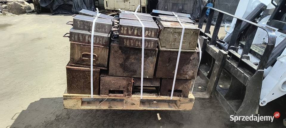 Metalowe skrzynki kasetki sprzedam