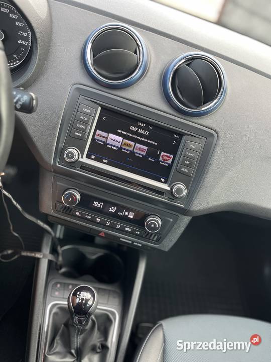 Seat Ibiza bogata wersja Connect 148000km Rogoźno